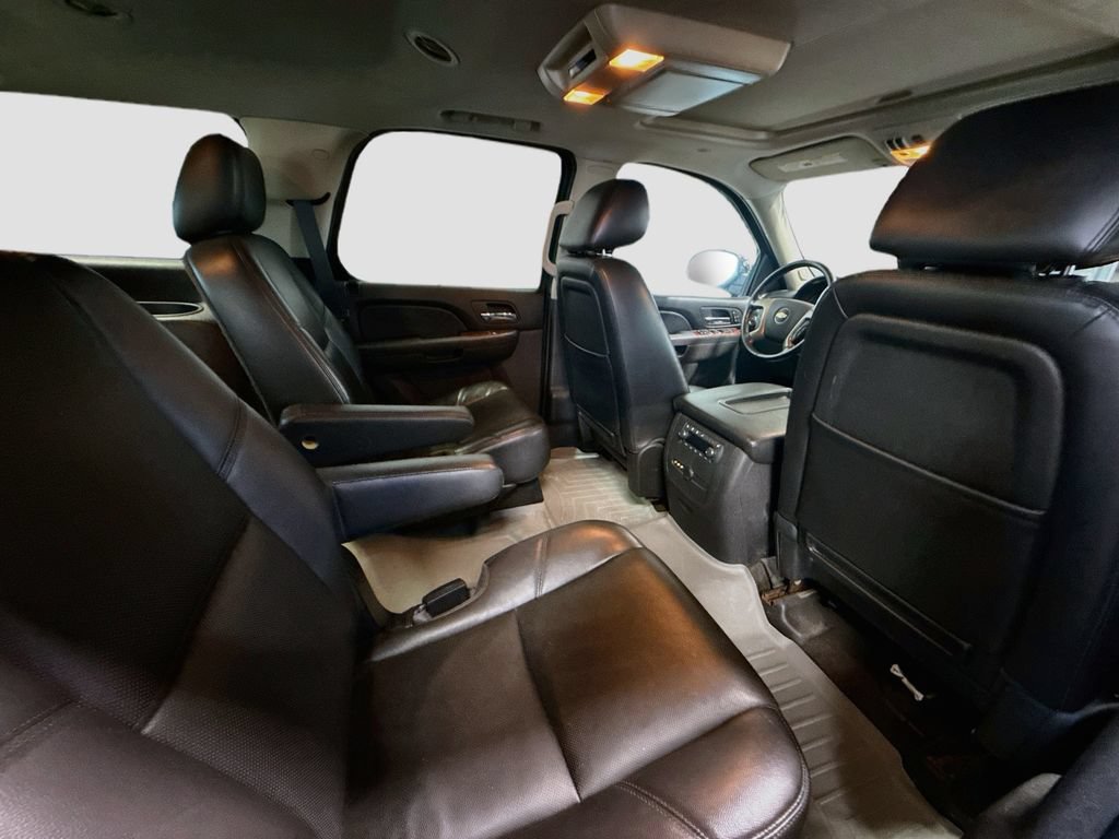 Used 2012 Chevrolet Tahoe LTZ AWD/4WD image 28