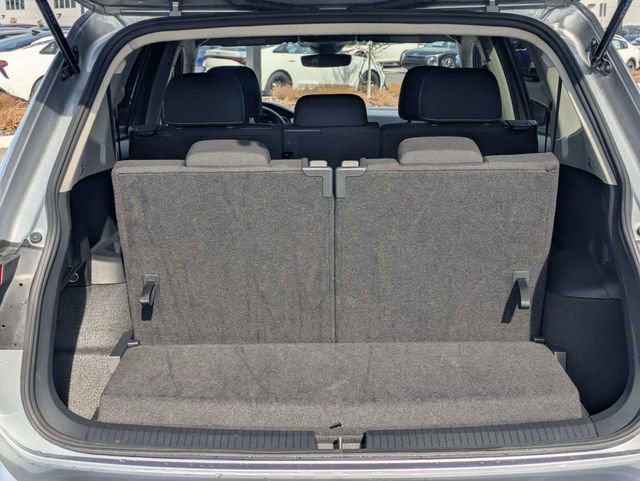 Used 2024 Volkswagen Tiguan S image 12