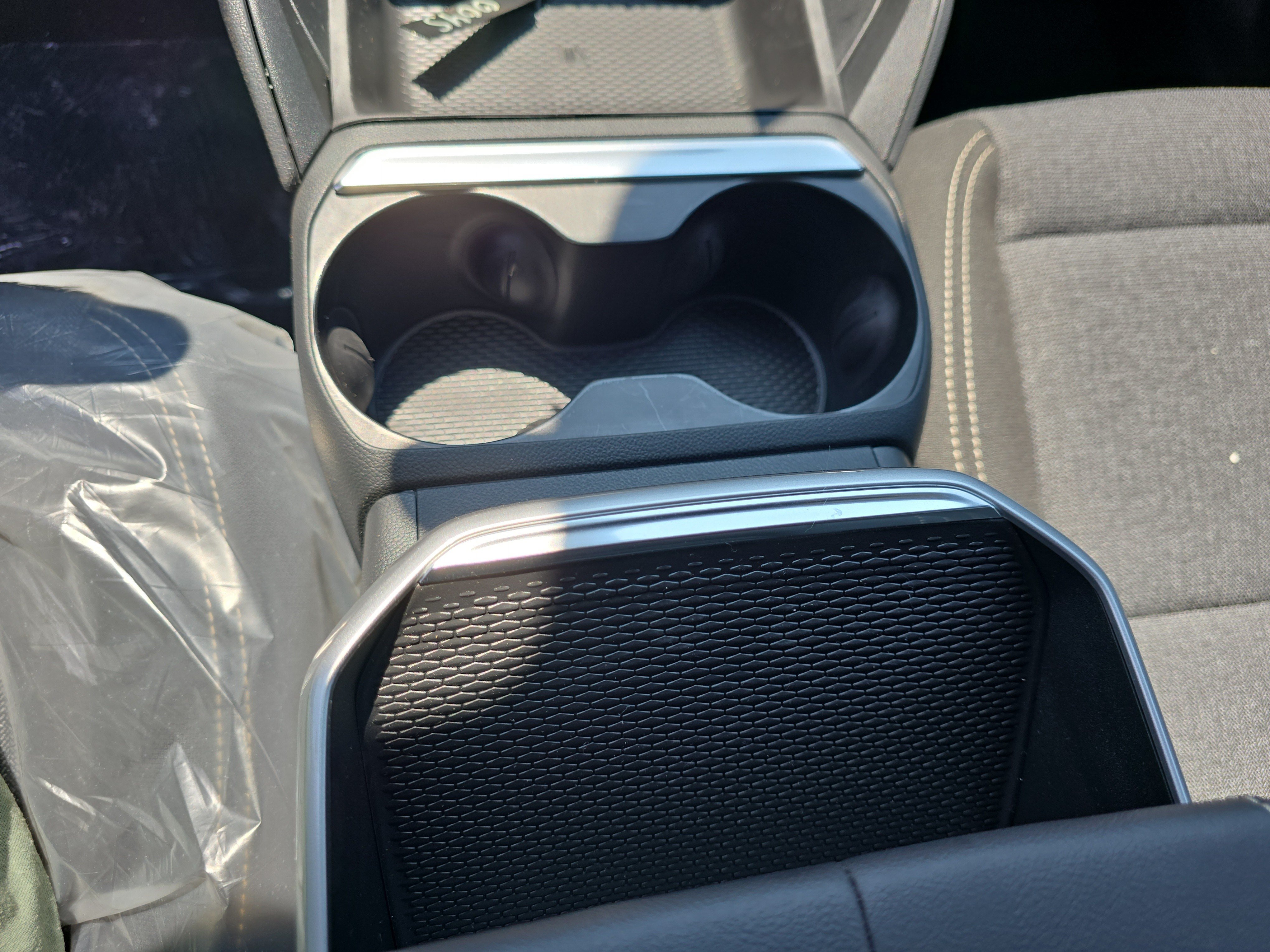 New 2027 GMC Terrain Elevation w/ LPO, Floor Liner Package FWD image 24