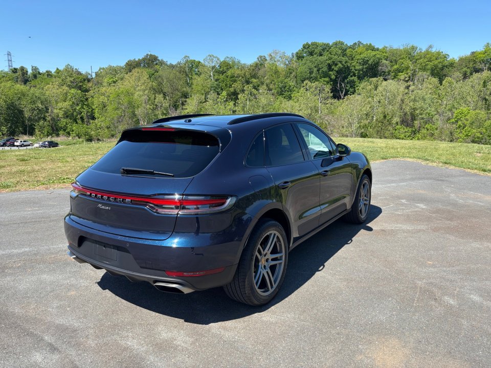 Used 2021 Porsche Macan AWD/4WD image 7