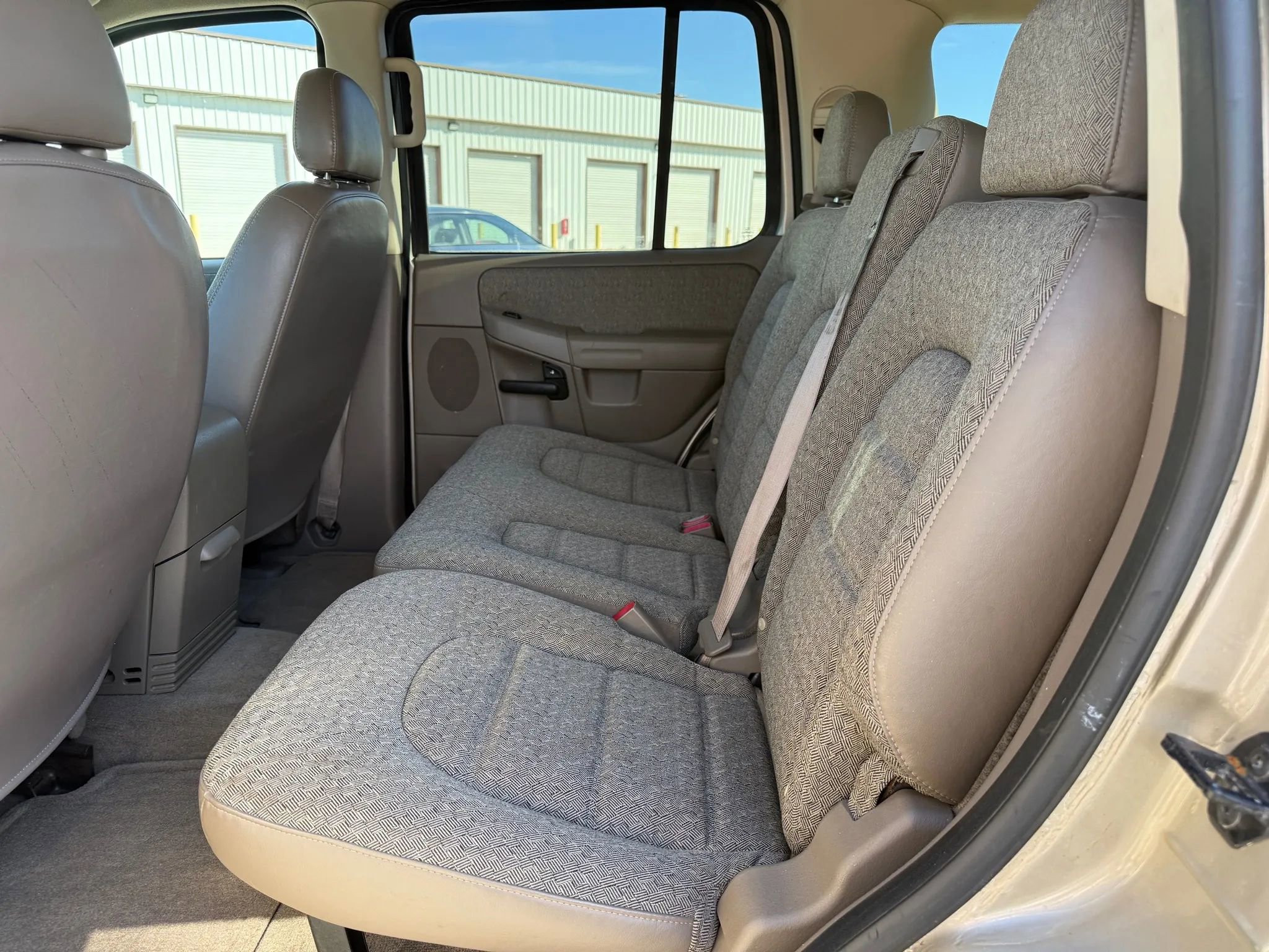 Used 2005 Ford Explorer Sport XLS RWD image 20