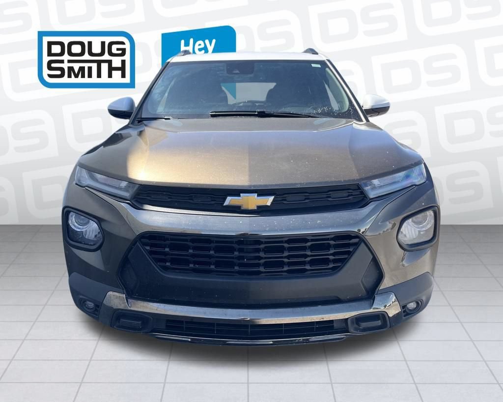 Used 2021 Chevrolet TrailBlazer ACTIV w/ Technology Package AWD/4WD image 2