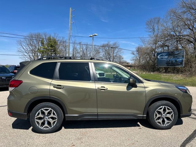 Certified 2023 Subaru Forester Premium image 8