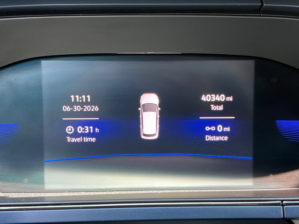 Used 2022 Volkswagen Taos SE FWD image 15