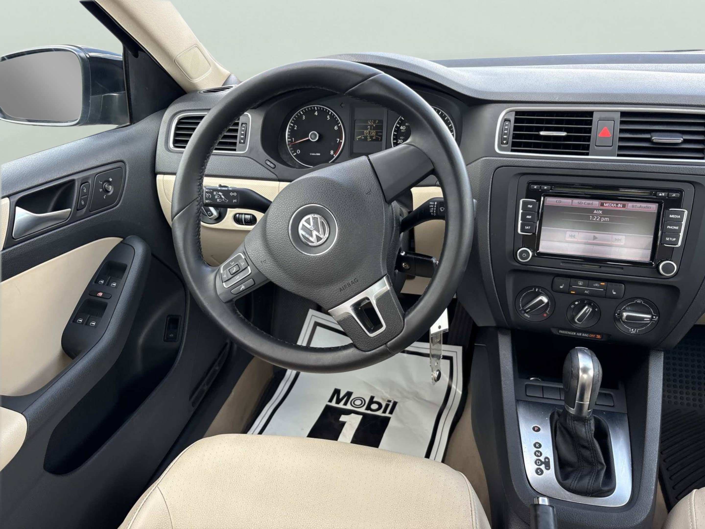 Used 2012 Volkswagen Jetta SE FWD image 9