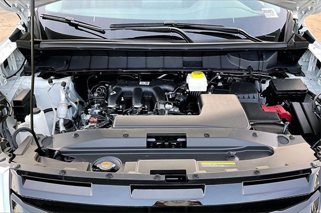 New 2025 Nissan Pathfinder SV image 11