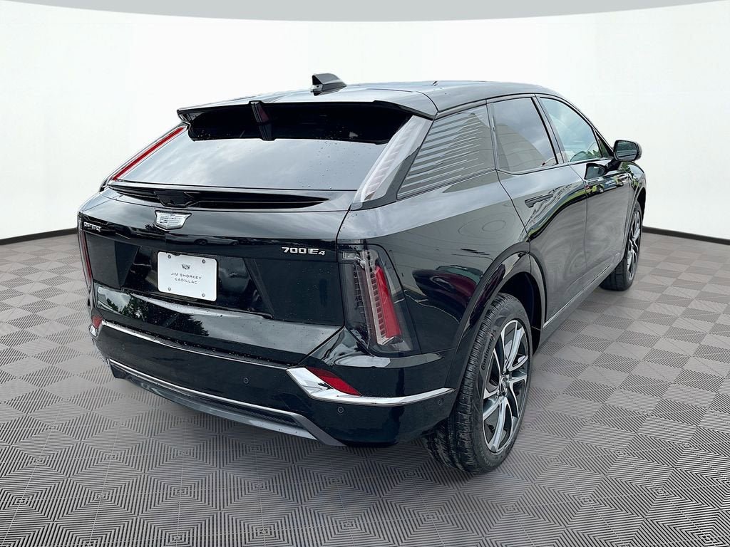 New 2026 Cadillac Optiq Sport 1 w/ LPO, Floor Liner Package AWD/4WD image 5