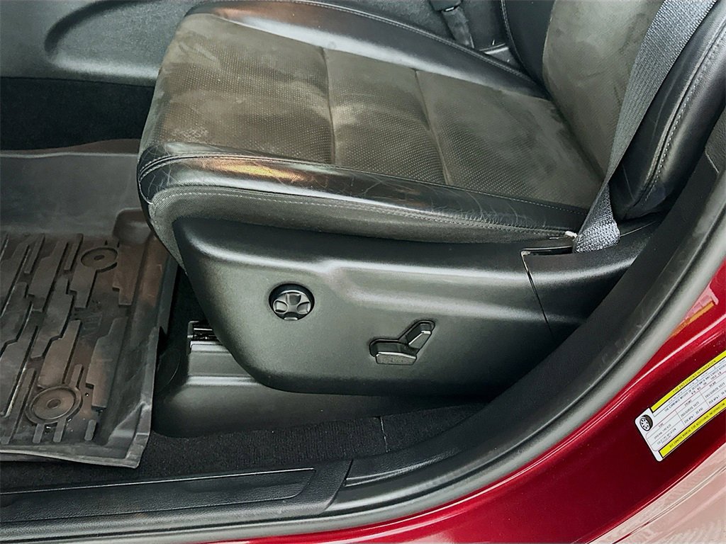 Used 2021 Jeep Grand Cherokee Laredo X image 9