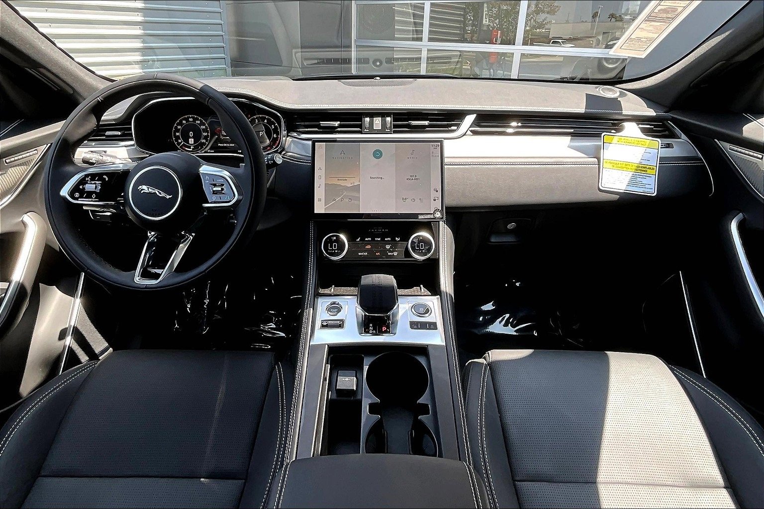 New 2026 Jaguar F-PACE R-Dynamic S image 5