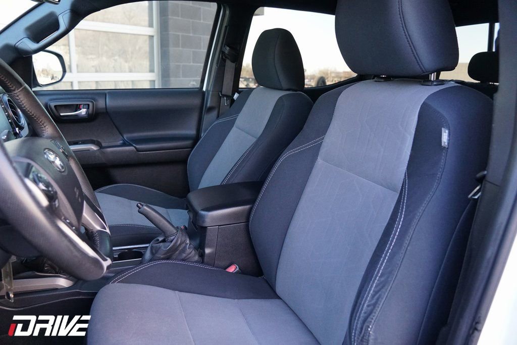 Used 2021 Toyota Tacoma TRD Sport w/ Advanced Technology Package image 18