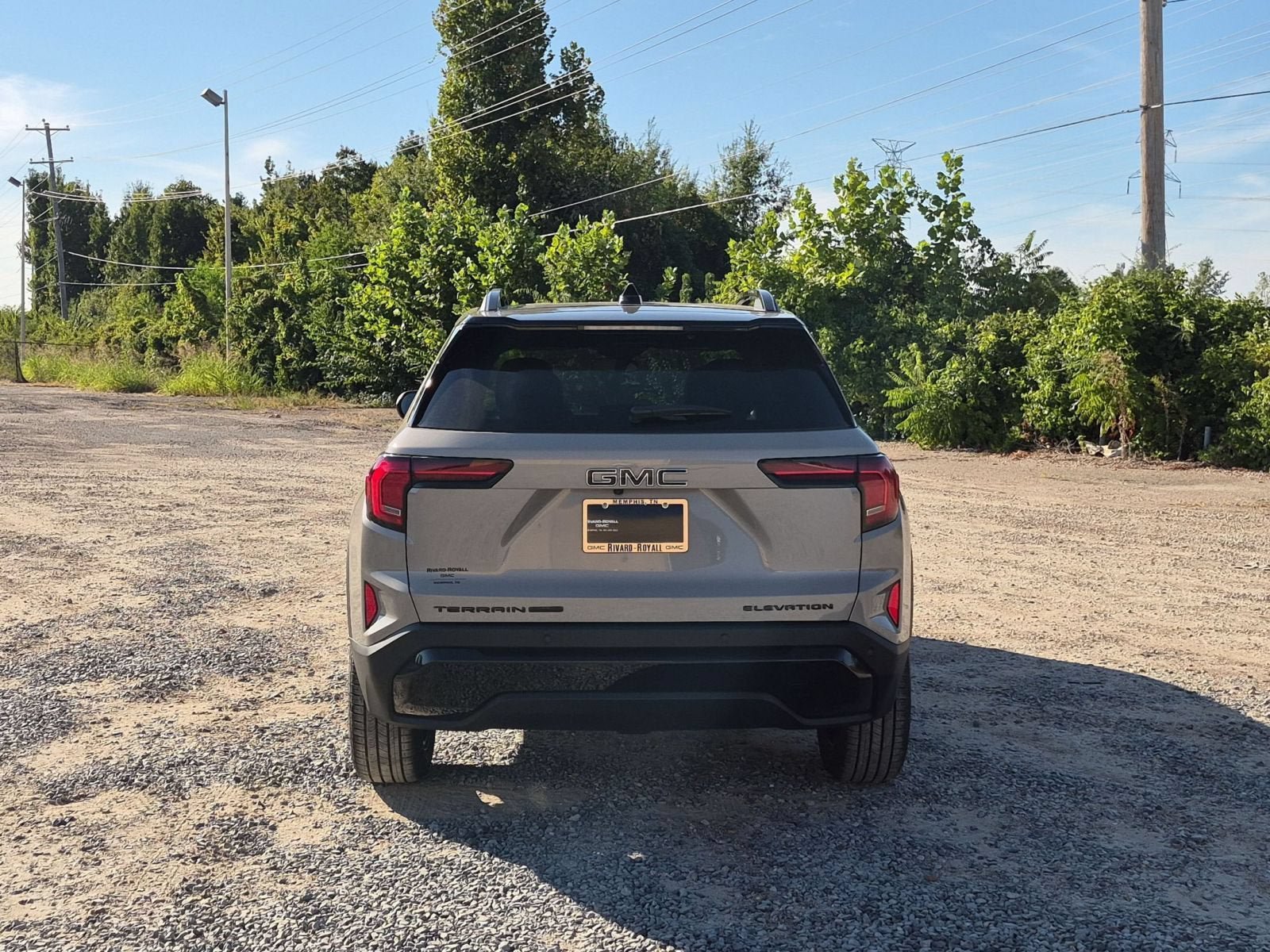 New 2027 GMC Terrain Elevation w/ Elevation Premium Package AWD/4WD image 5