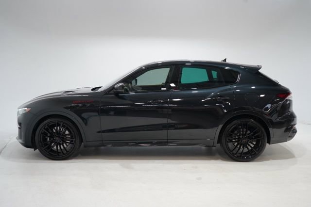 Used 2024 Maserati Levante Trofeo image 4