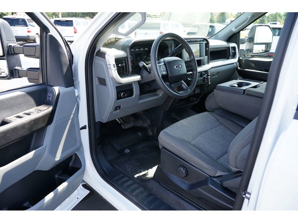 Used 2024 Ford F250 XL image 13
