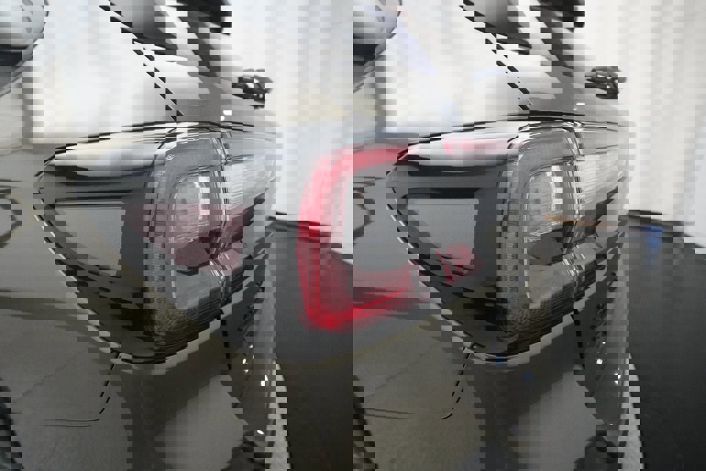 Used 2023 Subaru Outback Onyx Edition image 33