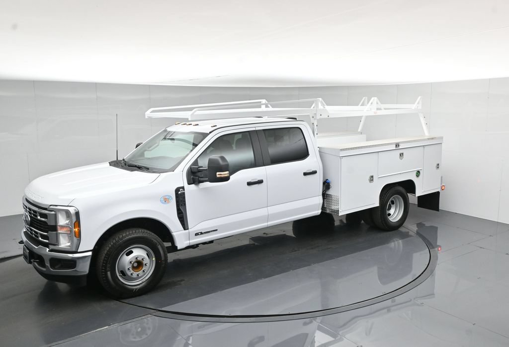 New 2026 Ford F350 XL w/ XL Chrome Package RWD image 44