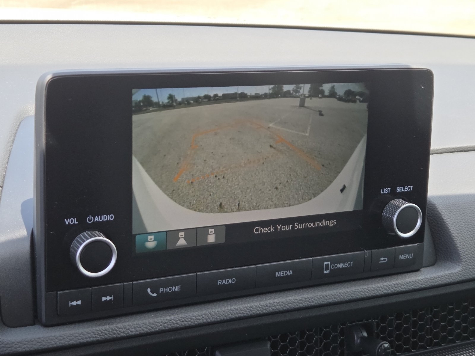 Used 2025 Honda CR-V LX image 8