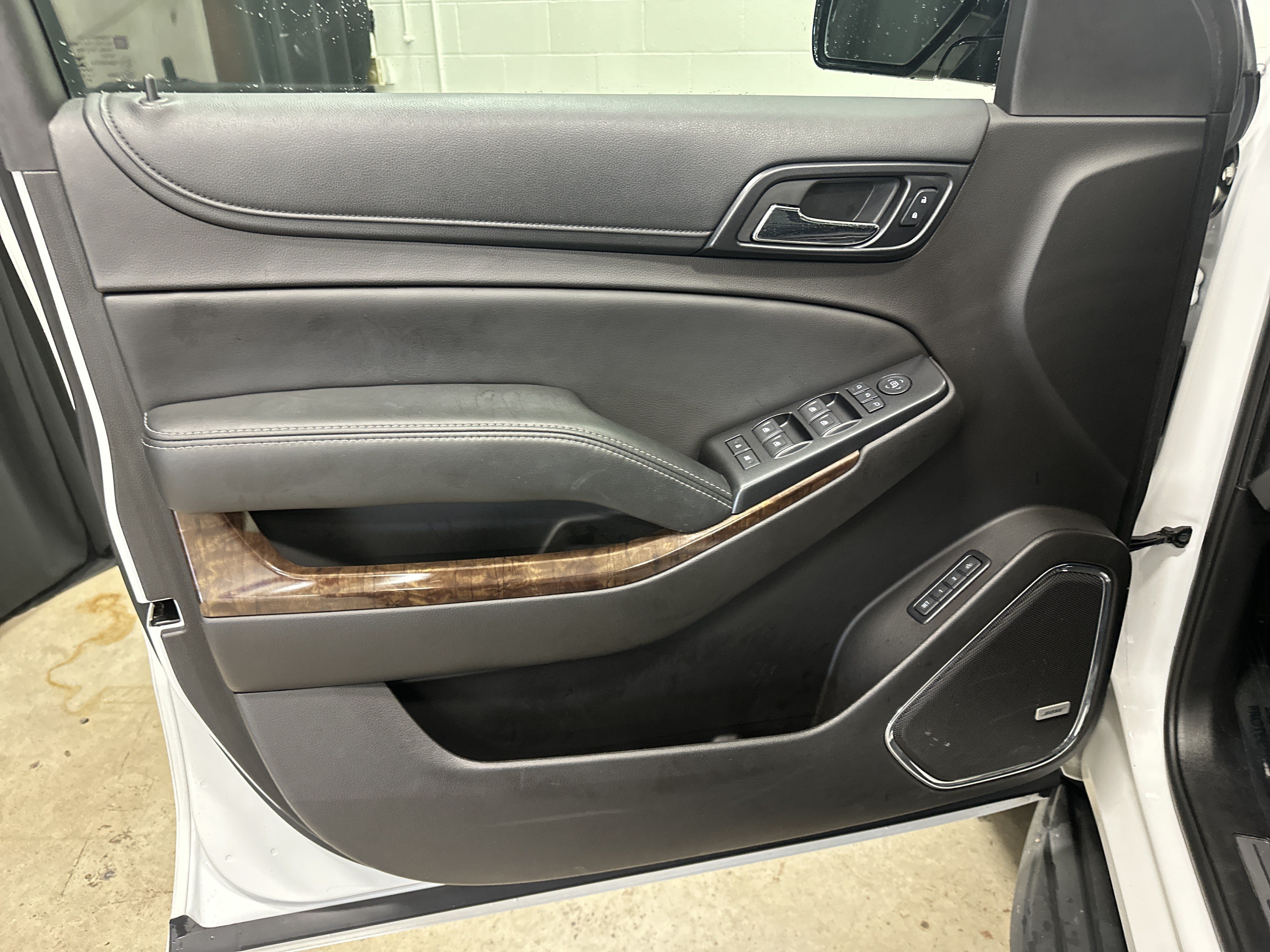 Used 2017 Chevrolet Tahoe LT AWD/4WD image 14