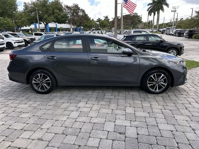 Used 2024 Kia Forte LXS FWD image 14