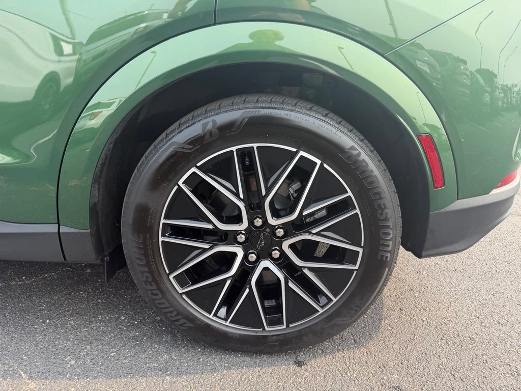 Certified 2025 Ford Mustang Mach-E Premium AWD/4WD image 13