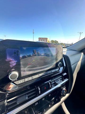 Certified 2024 Nissan Pathfinder SV w/ SV Premium Package image 16