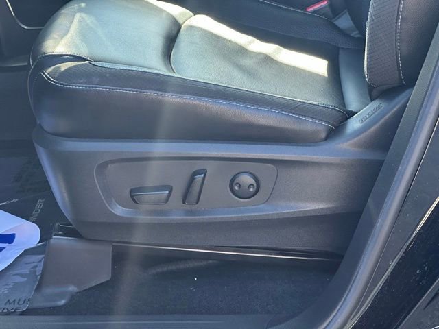 Used 2022 Nissan Pathfinder SL w/ SL Premium Package image 28