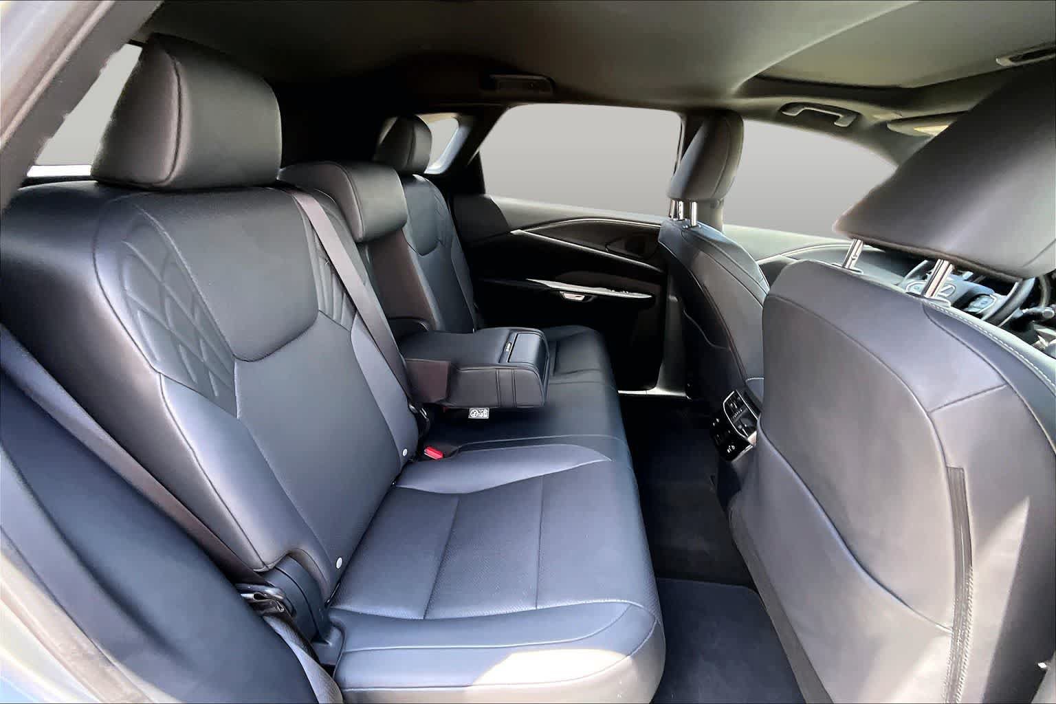 Used 2025 Lexus RX 350 Premium w/ Accessory Package (Z1) FWD image 20