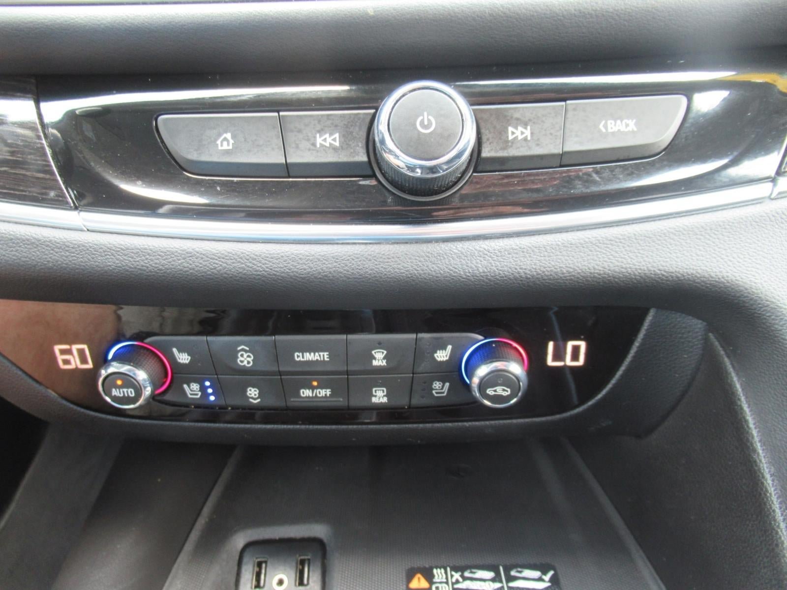 Used 2019 Buick Enclave Avenir w/ Avenir Technology Package FWD image 30