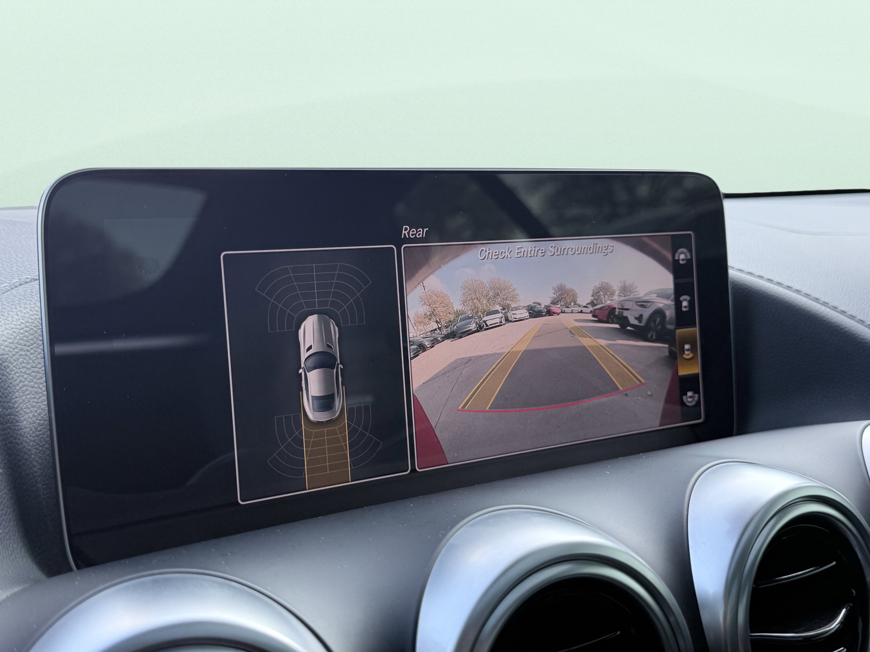 Used 2020 Mercedes-Benz AMG GT AMG GT w/ Lane Tracking Package image 75