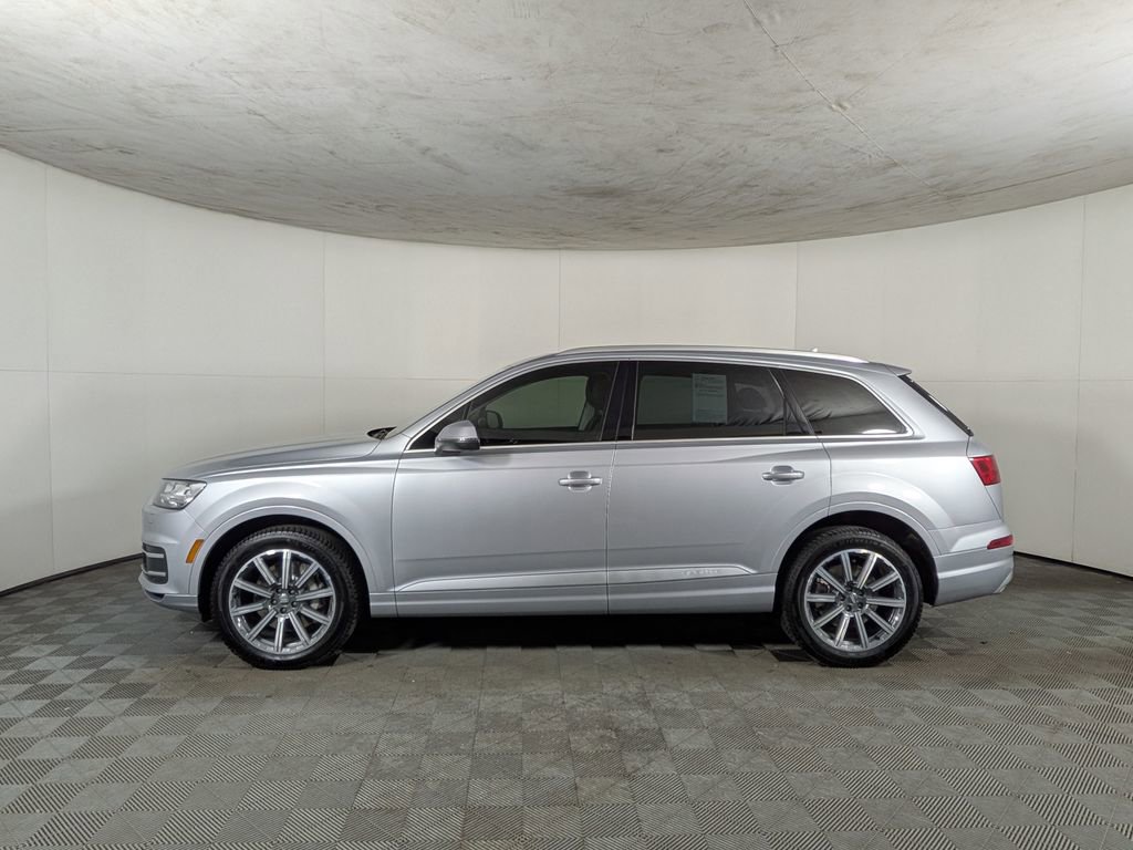 Used 2019 Audi Q7 3.0T Premium Plus w/ Premium Plus Package image 3