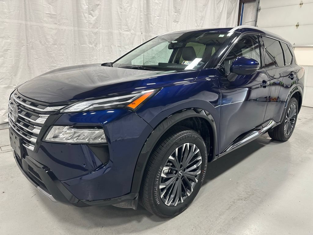 Used 2026 Nissan Rogue Platinum w/ Platinum Premium Package AWD/4WD image 3