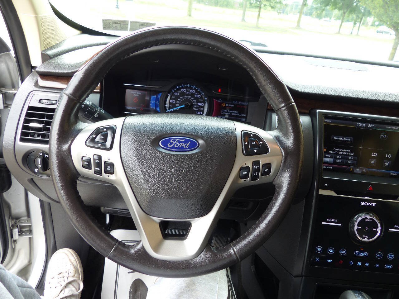Used 2015 Ford Flex Limited AWD/4WD image 25