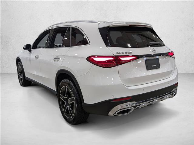 Used 2026 Mercedes-Benz GLC 300 4MATIC image 8