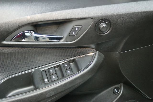 Used 2018 Chevrolet Cruze LT image 14