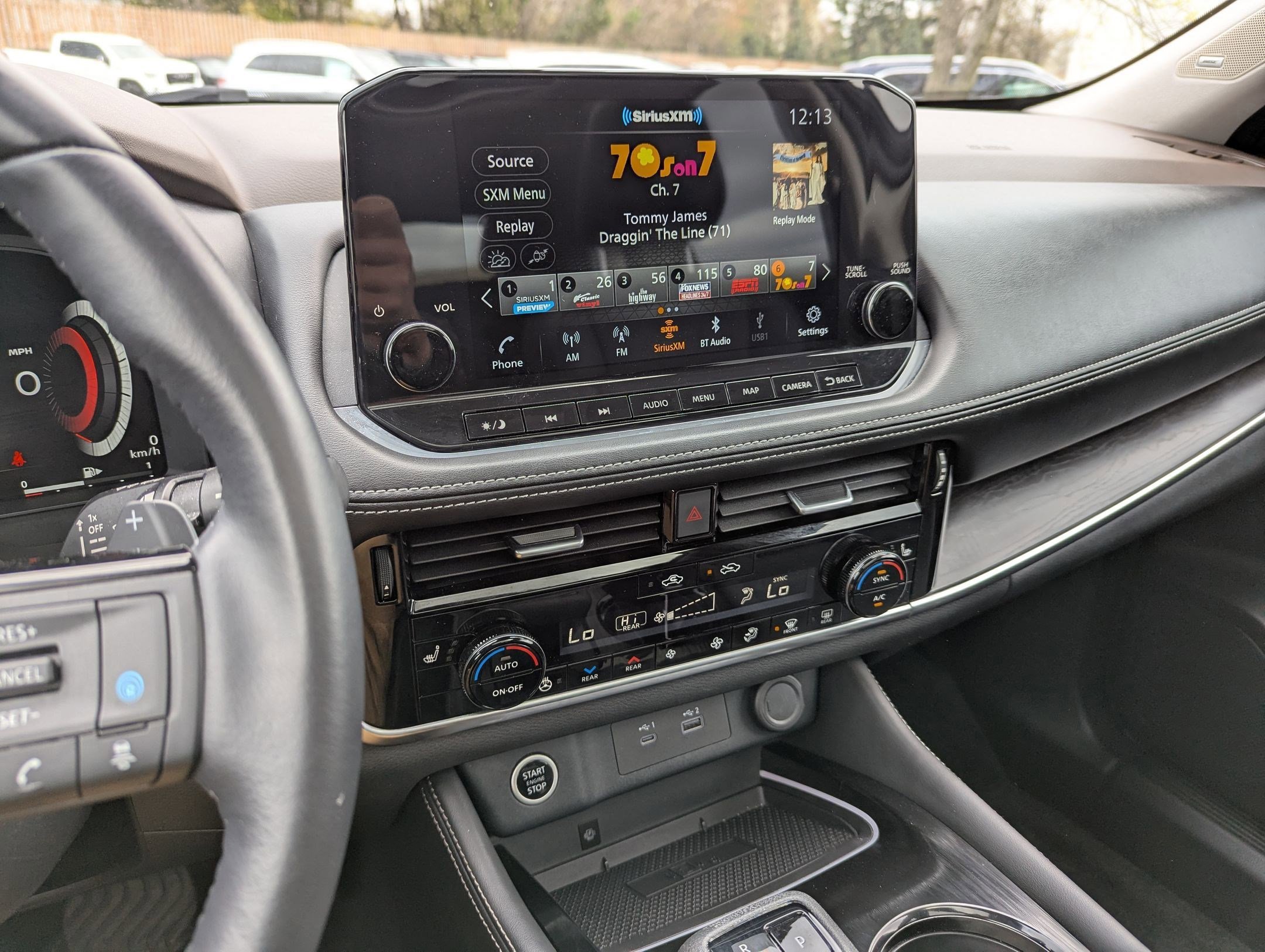 Certified 2022 Nissan Rogue Platinum w/ Head-Up Display Package image 13