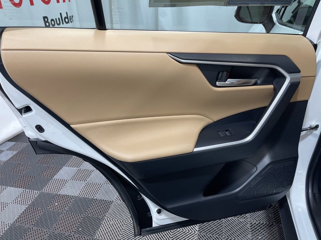Used 2023 Toyota RAV4 XLE image 16