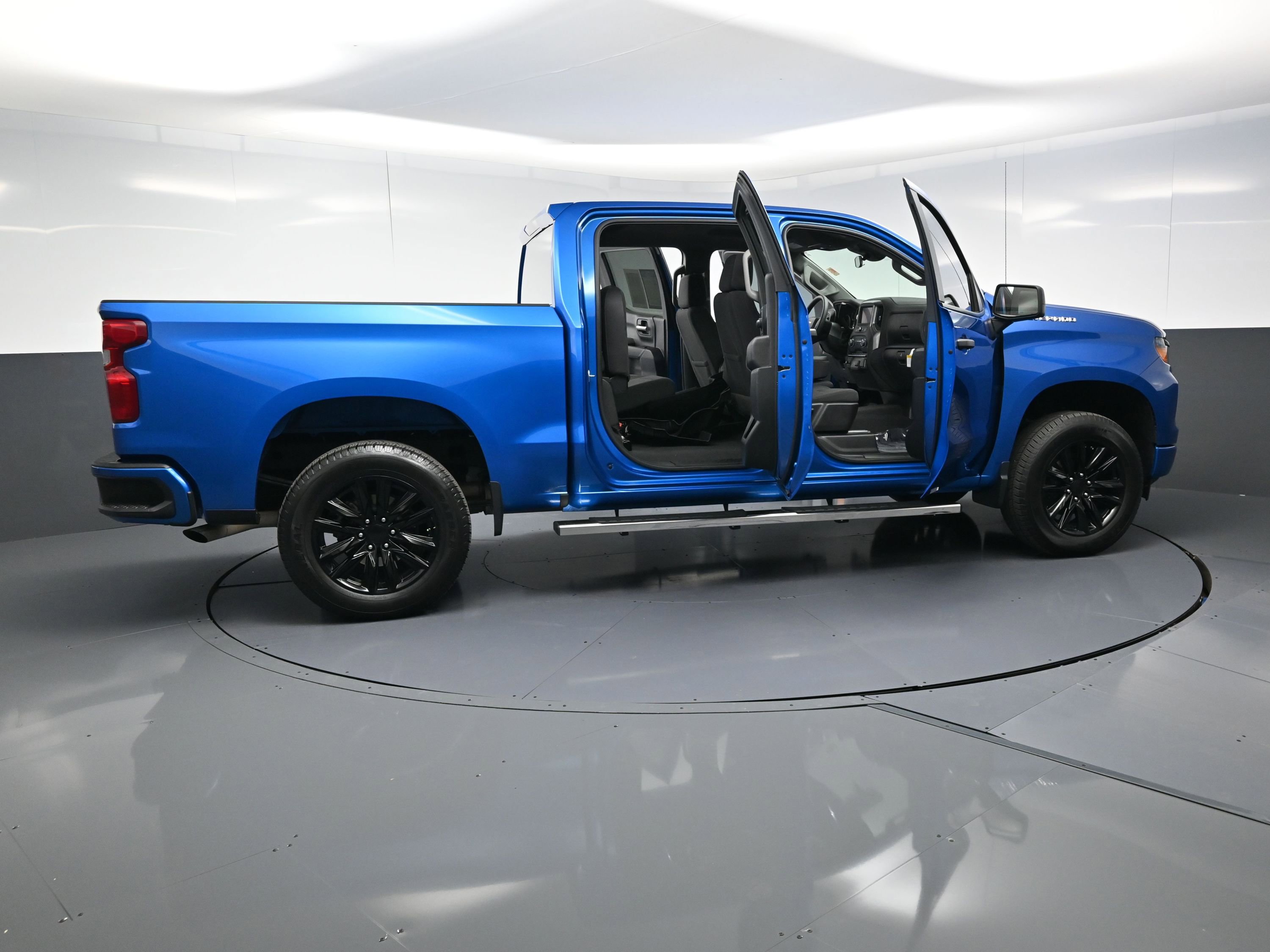 Certified 2024 Chevrolet Silverado 1500 Custom image 24