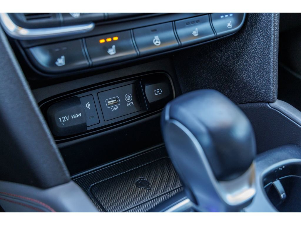 Used 2019 Hyundai Santa Fe AWD image 30