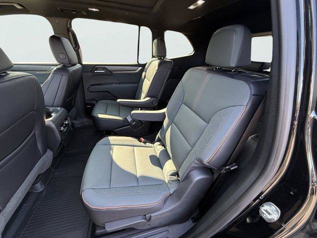 New 2026 GMC Acadia AT4 w/ Luxury Package image 26