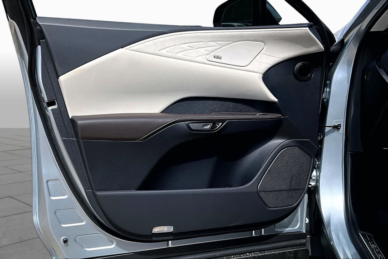 New 2026 Lexus RX 350 FWD image 10