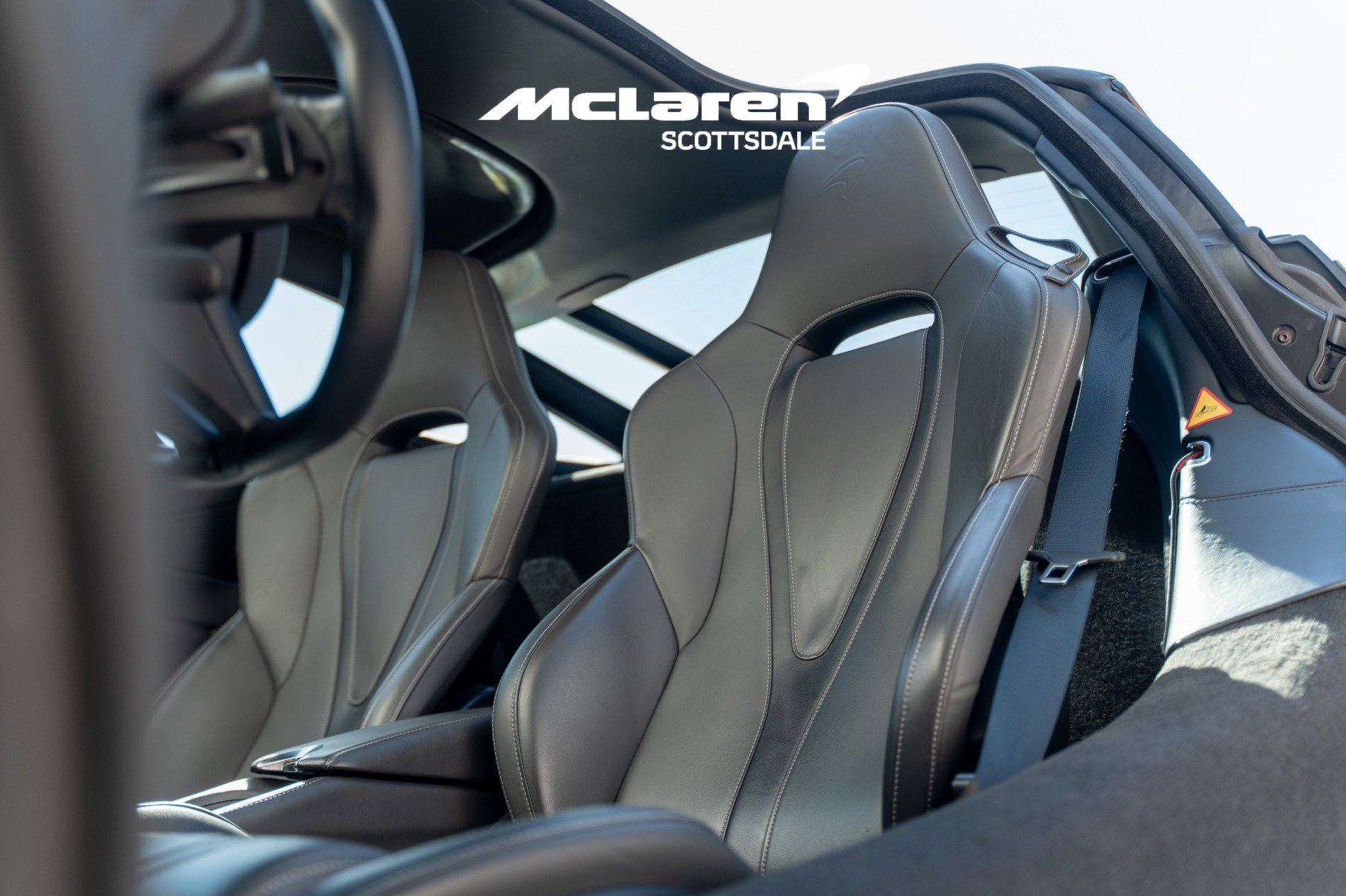 Used 2019 McLaren 720S image 23