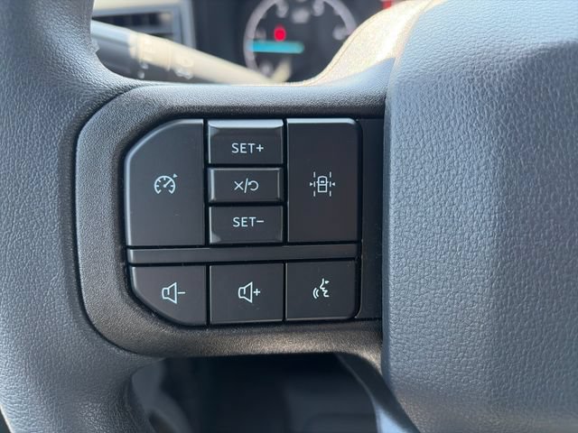 New 2026 Ford F550 4x4 Crew Cab image 11