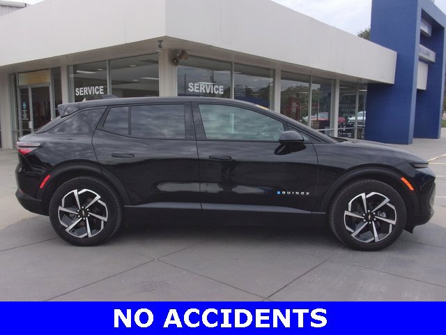 Used 2025 Chevrolet Equinox EV LT image 2