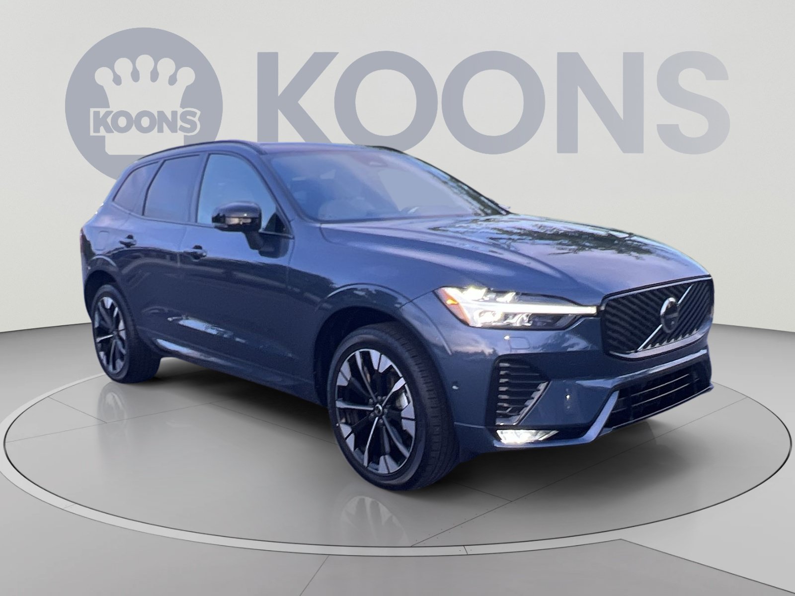 New 2026 Volvo XC60 B5 Plus w/ Protection Package Premier AWD/4WD image 18