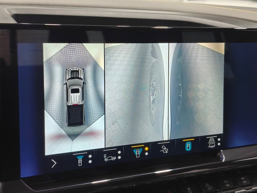 Used 2022 Chevrolet Silverado 1500 ZR2 w/ Technology Package image 60