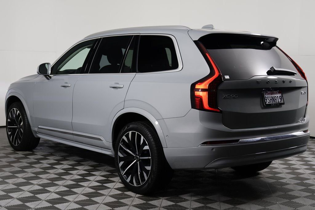 Used 2025 Volvo XC90 B6 Ultra image 6
