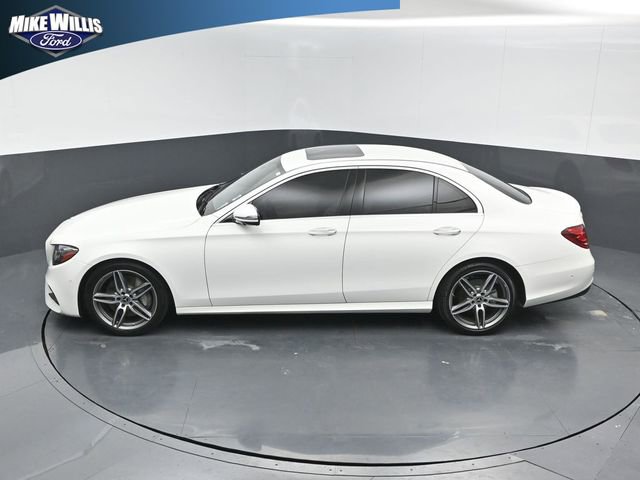 Used 2019 Mercedes-Benz E 300 image 12