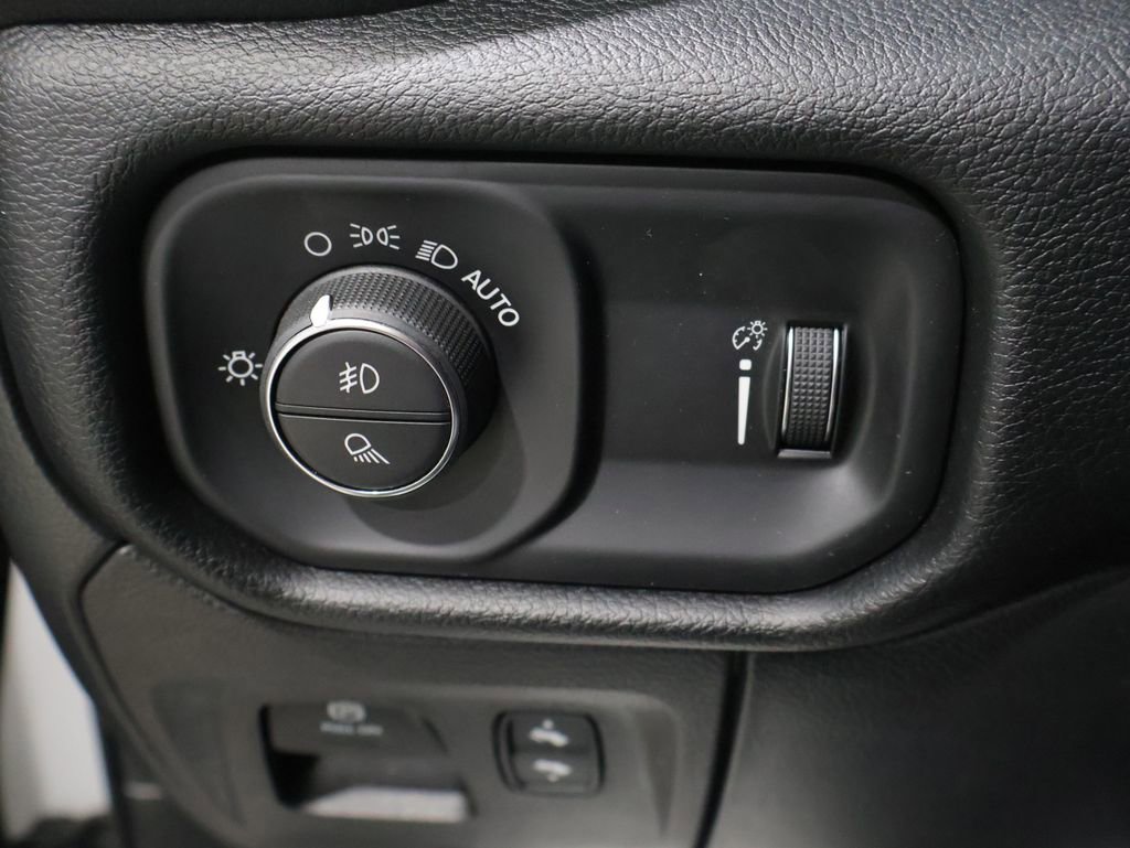 Certified 2022 RAM 1500 Big Horn image 36