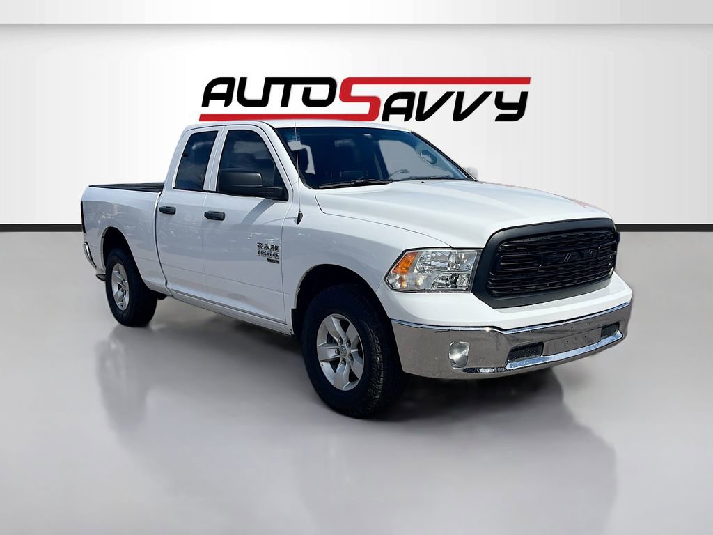 Used 2022 RAM 1500 Classic SLT AWD/4WD image 1