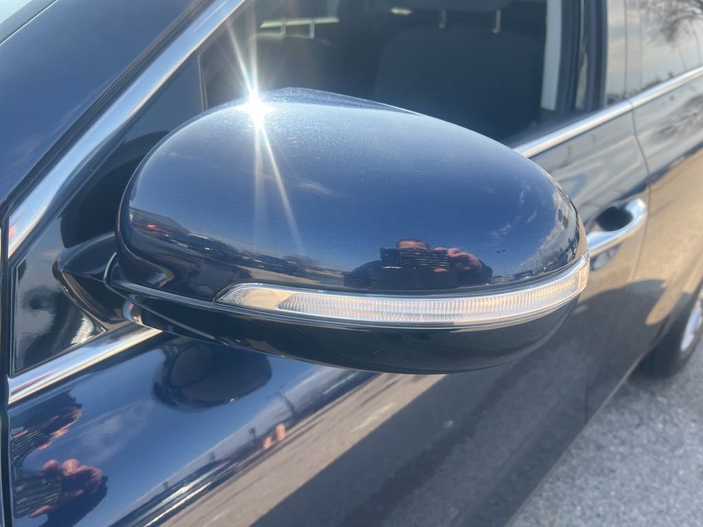 Used 2018 Kia Sorento LX image 29