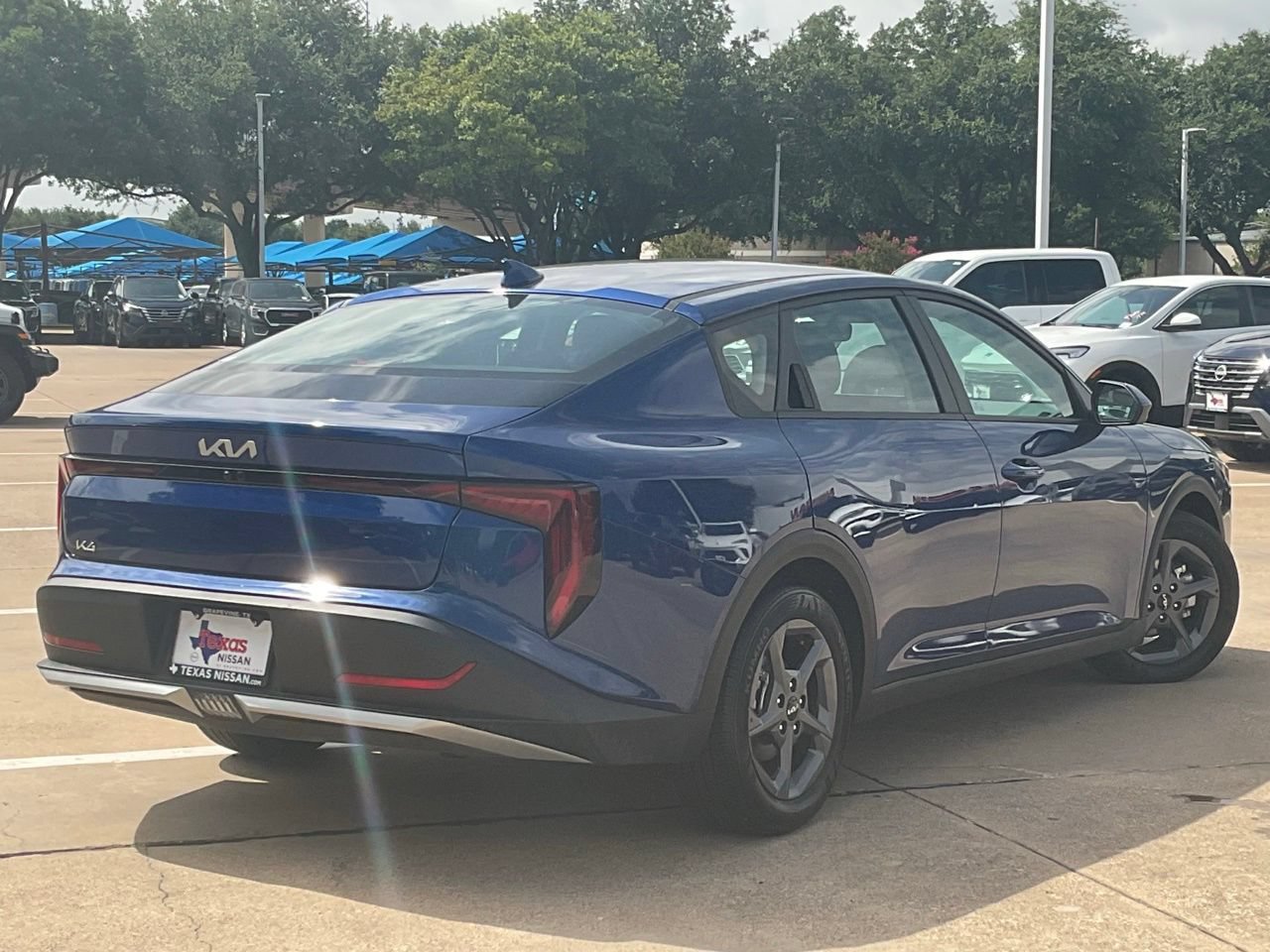 Used 2025 Kia K4 FWD image 4